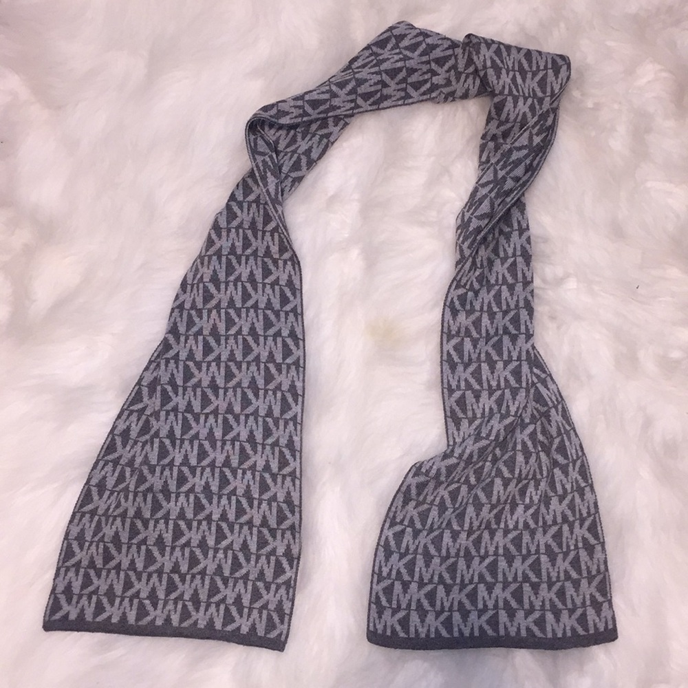 Michael Kors Grey Logo Winter Scarf